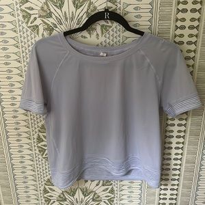 lilac purple Lululemon cropped tee